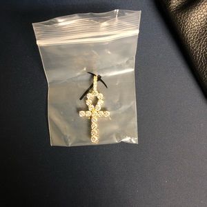 18k Gold plated ankh pendant